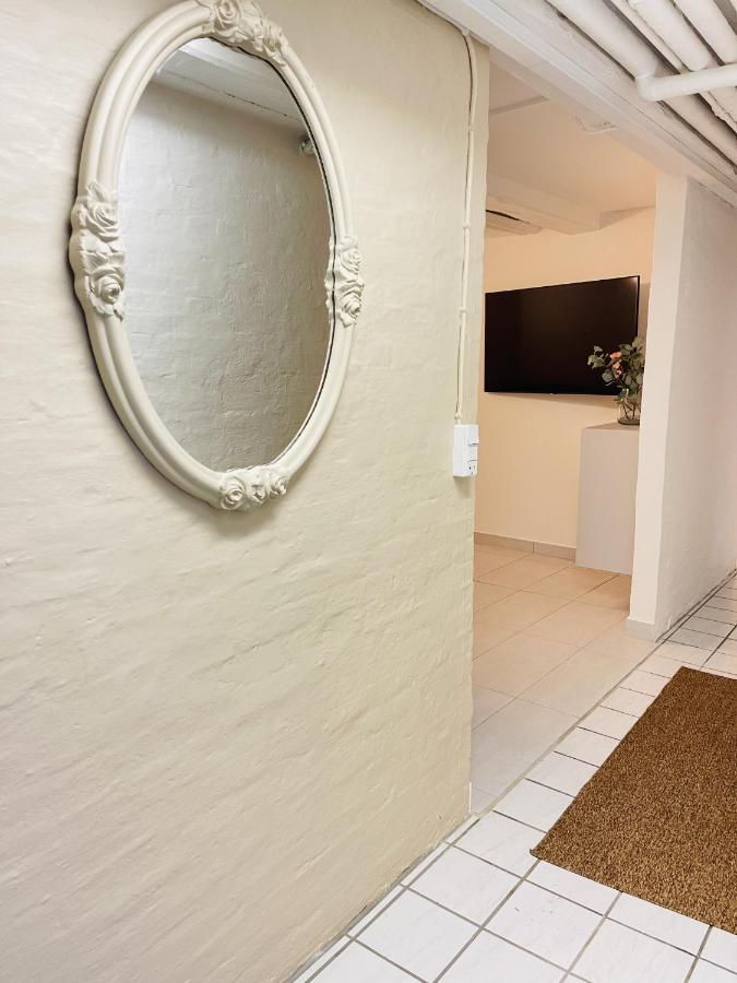 Aday - Aalborg Mansion - Charming 3 Bedroom Apartment Экстерьер фото