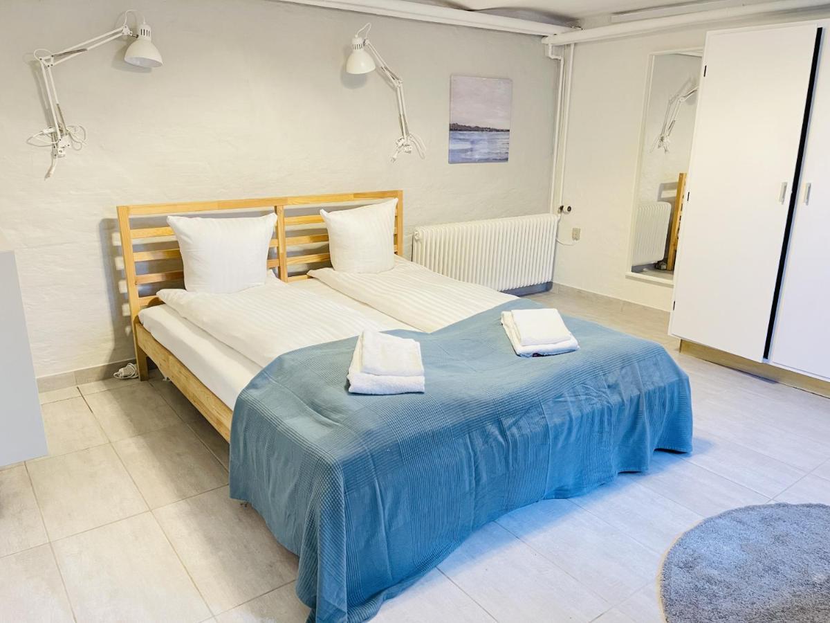 Aday - Aalborg Mansion - Charming 3 Bedroom Apartment Экстерьер фото