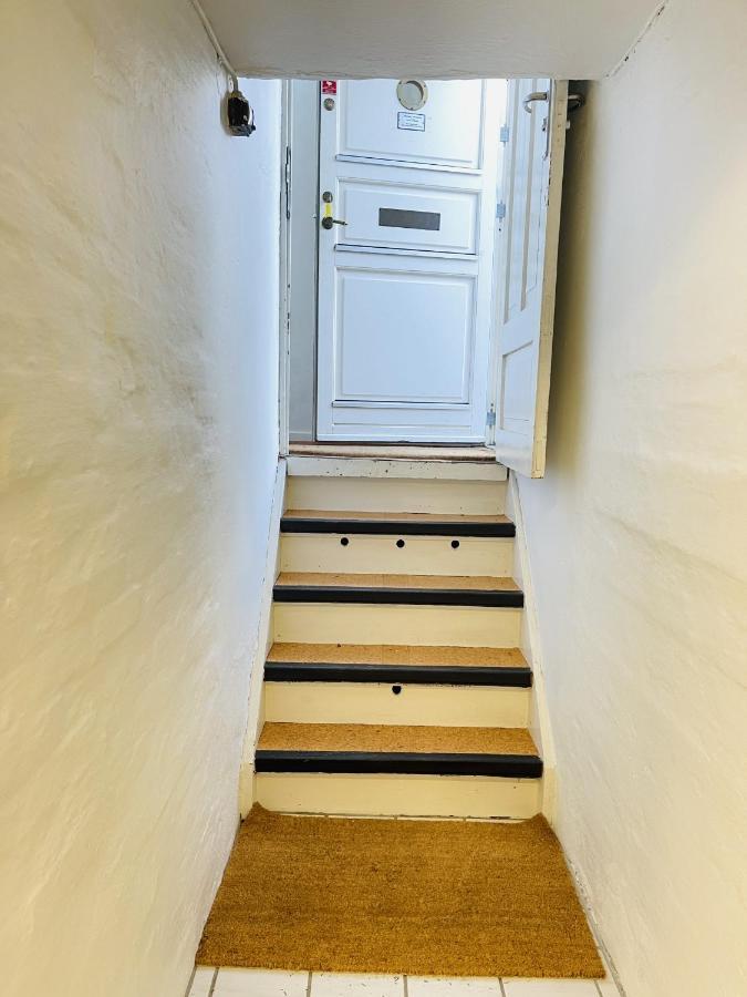 Aday - Aalborg Mansion - Charming 3 Bedroom Apartment Экстерьер фото